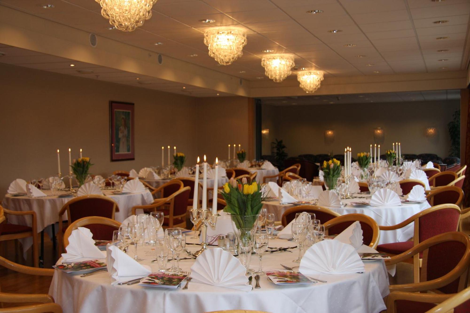 Alver Hotel Alversund Экстерьер фото