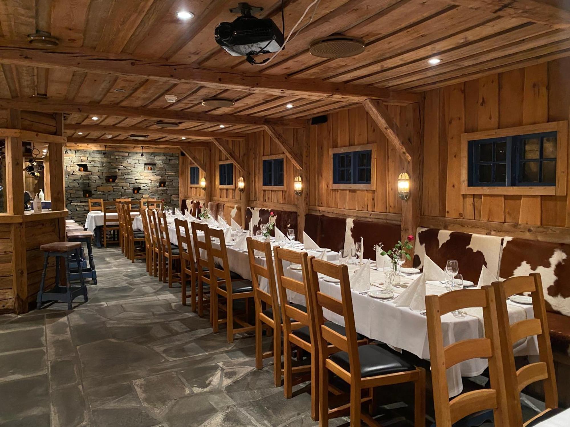 Alver Hotel Alversund Экстерьер фото