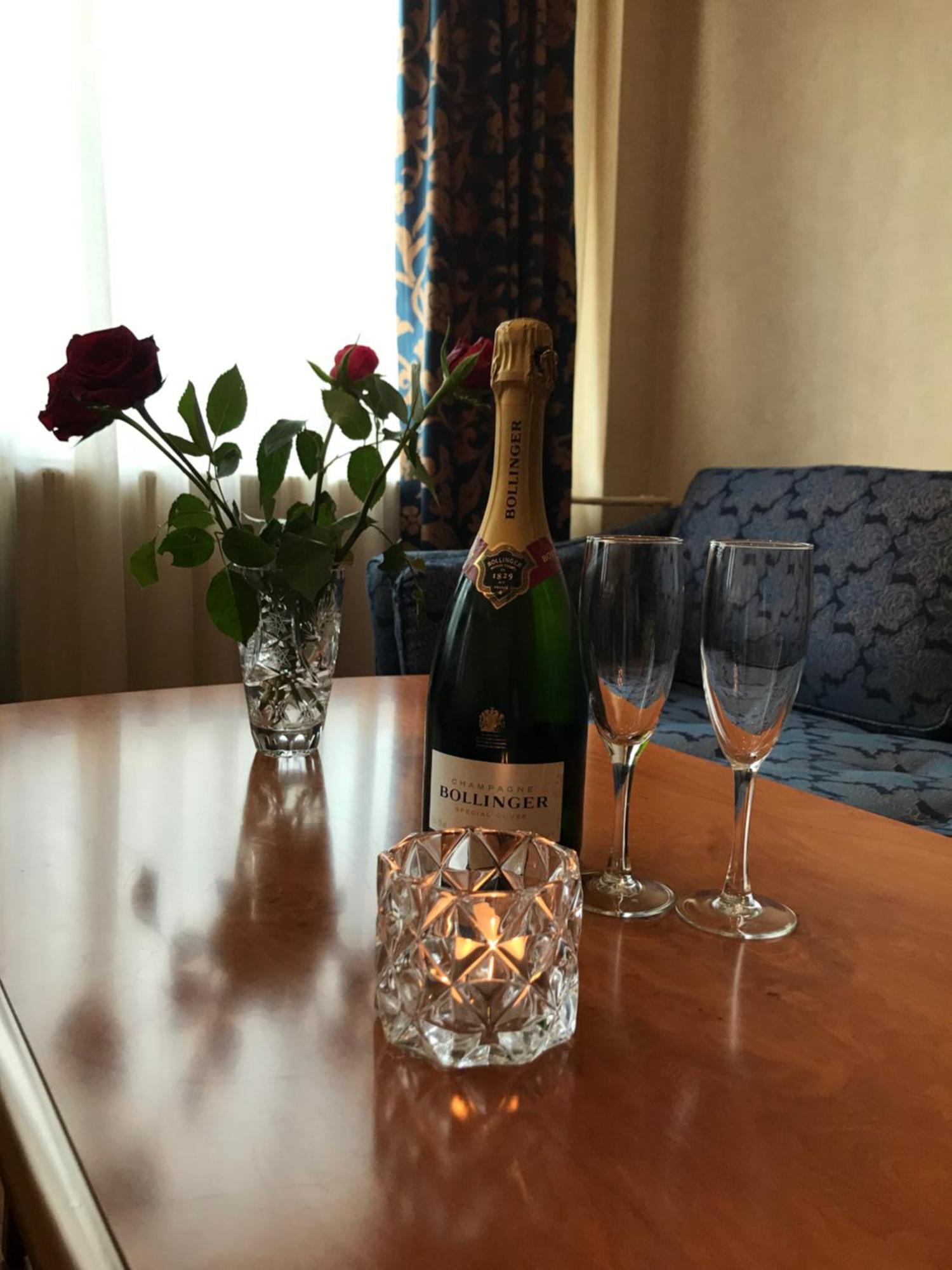 Alver Hotel Alversund Экстерьер фото