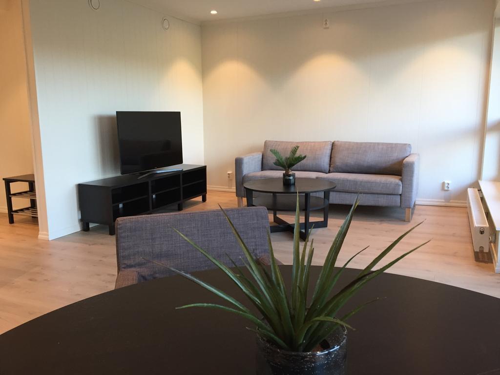 Alver Hotel Alversund Экстерьер фото