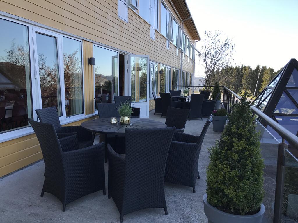 Alver Hotel Alversund Экстерьер фото